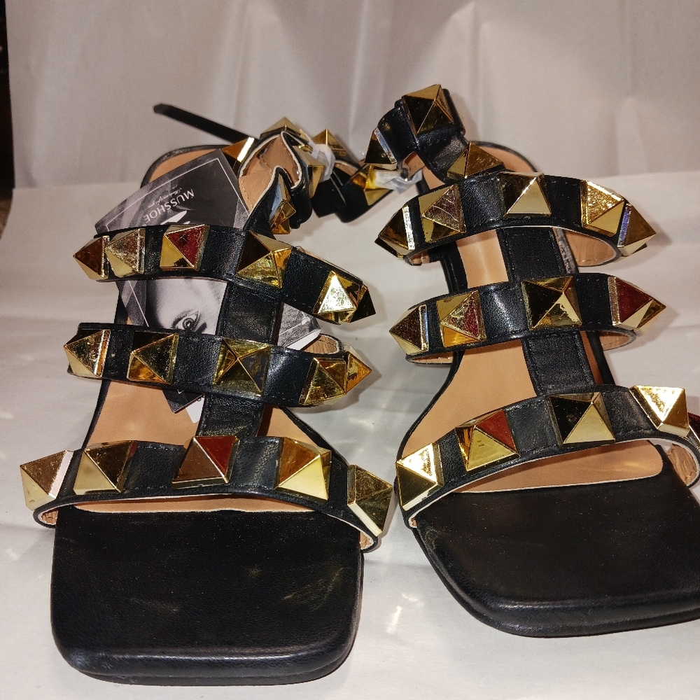 Size 7 Musshoe Open Toe Heel Black with Gold Studs